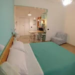 Lorenzo\'S House